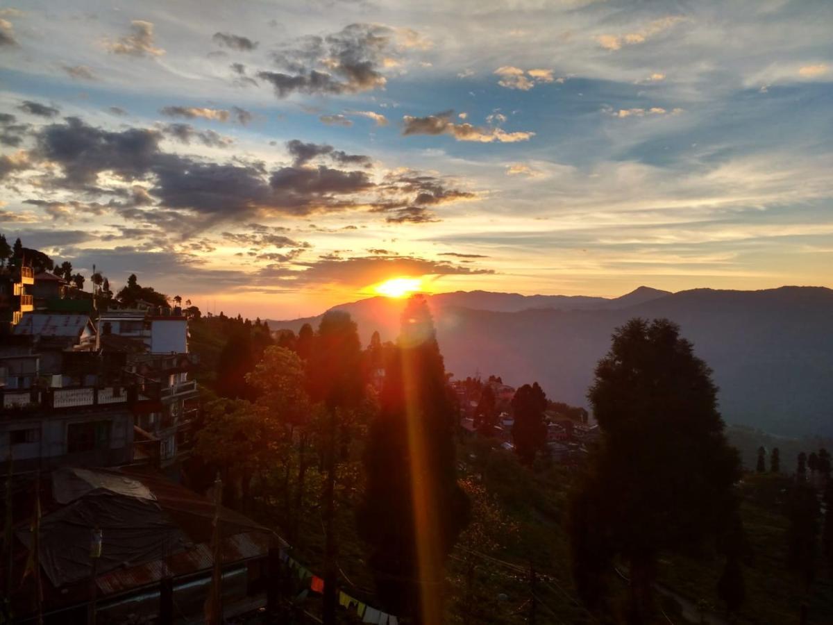 Swabhumi Homestay Kurseong Eksteriør bilde